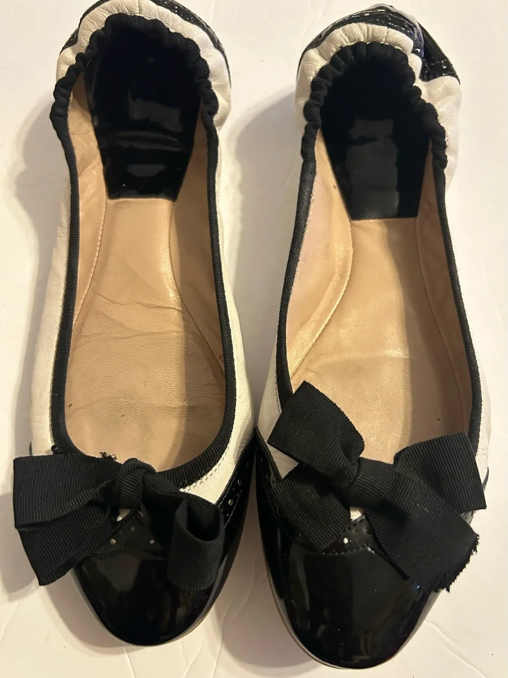 Black and White Bow Ballet Flats size 10